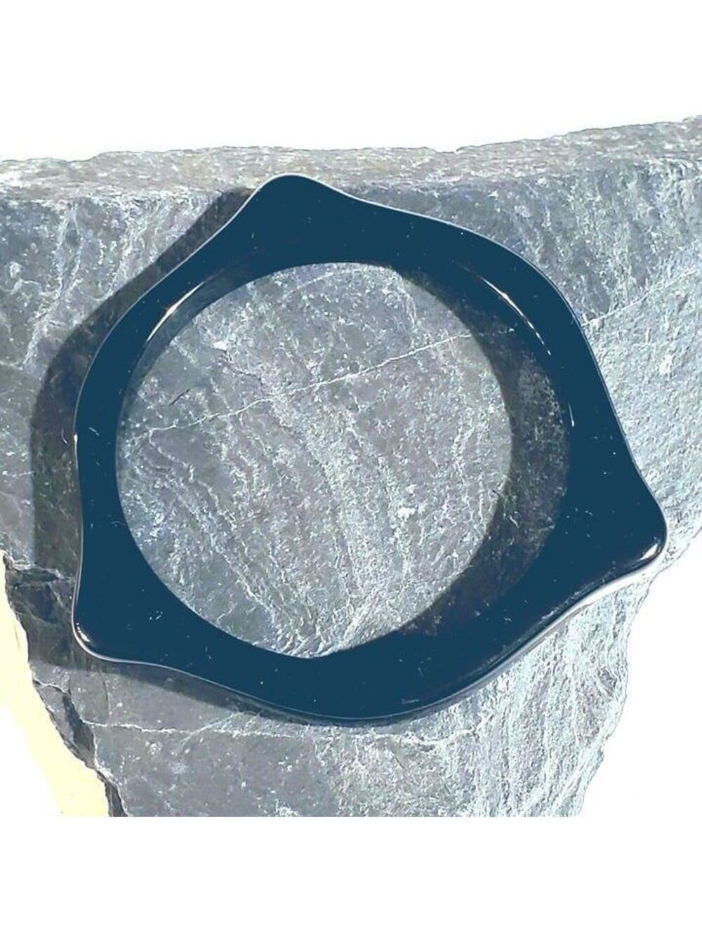 Black Irregular Triangle New Vintage Y2K 90s Retro Structural Bangle Bracelet